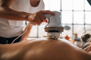 تصویر شاخص از تکنیک تکار تراپی در فیزیوتراپی و بهبود گردش خون