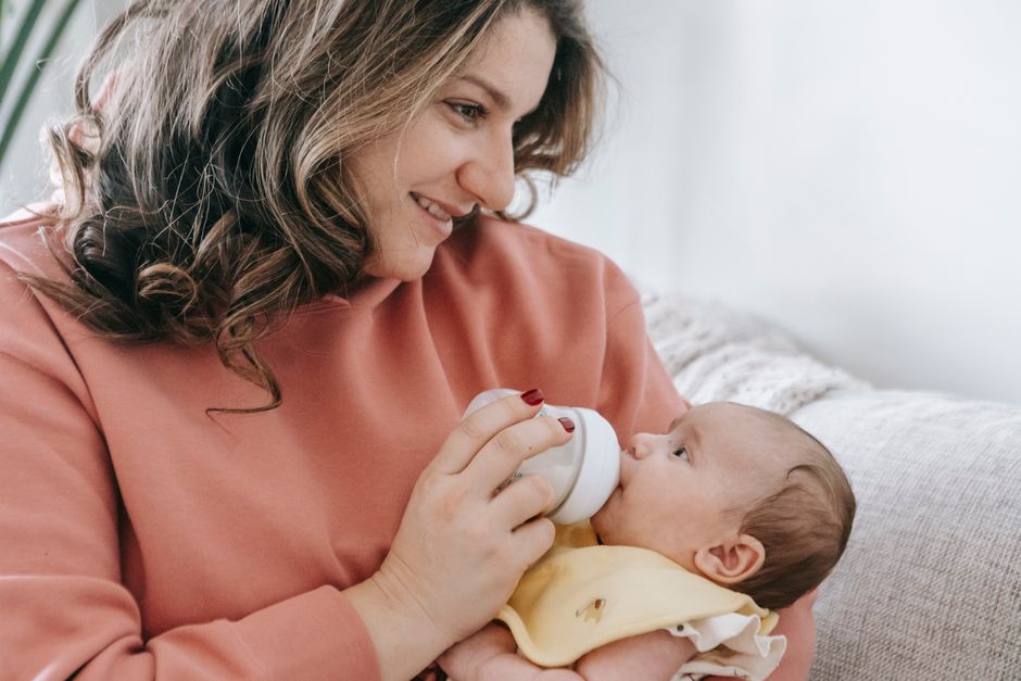 ارزیابی و مدیریت مشکلات مکیدن و بلع در نوزادان نارس در بخش NICU